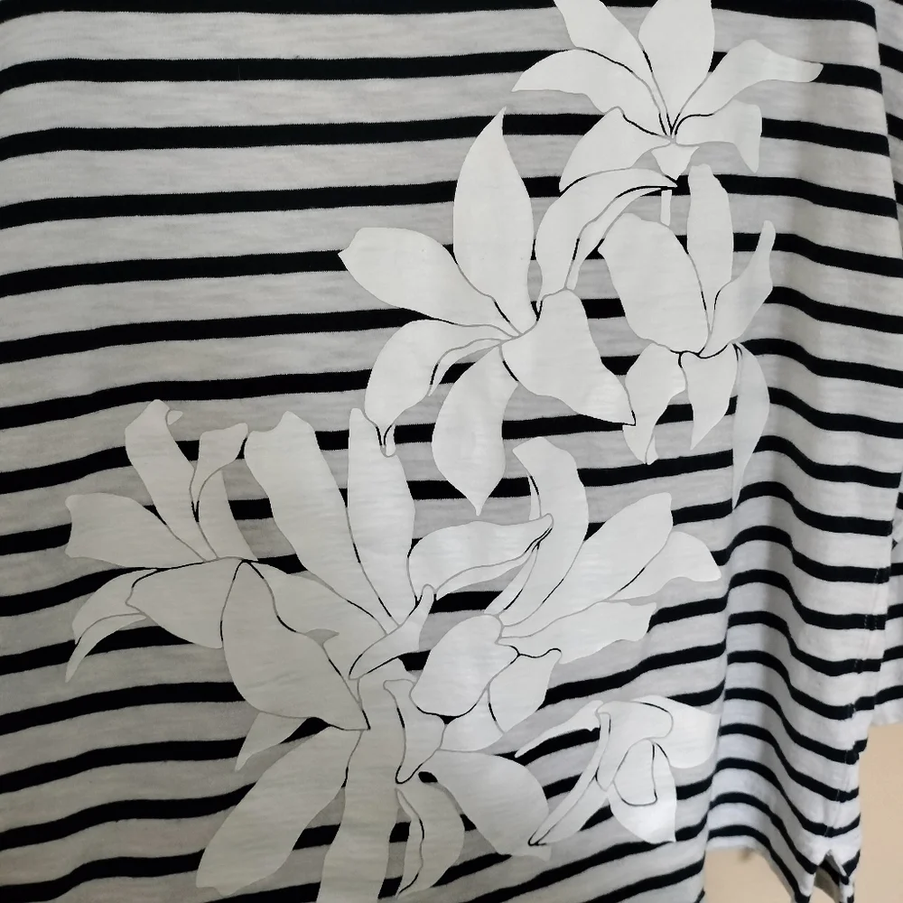 J Crew women long sleeve Cotton Blue white striped floral Top shirt L Nautical